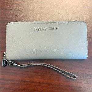 Gray Michael Kor's Wallet
